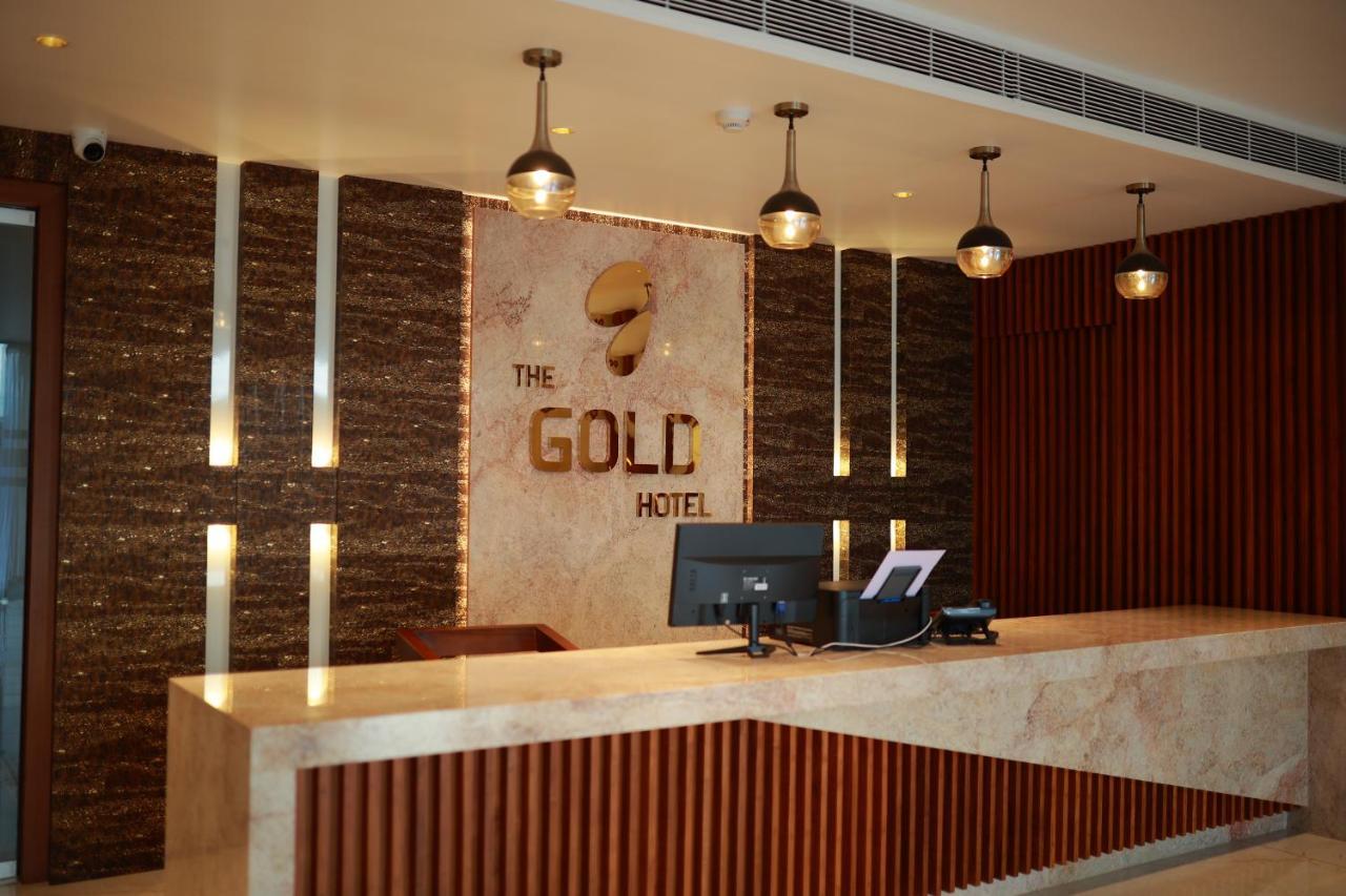 The Gold Hotel Palakkad Dış mekan fotoğraf